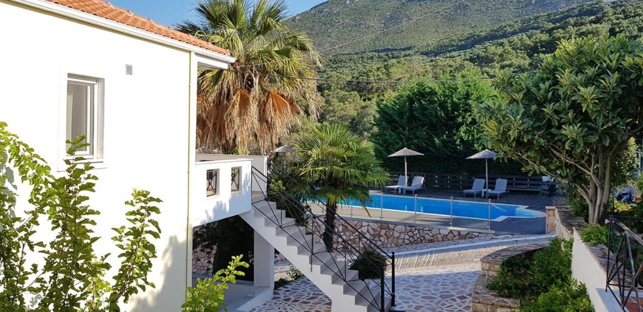 Diogenis Parga Studios Bagian luar foto