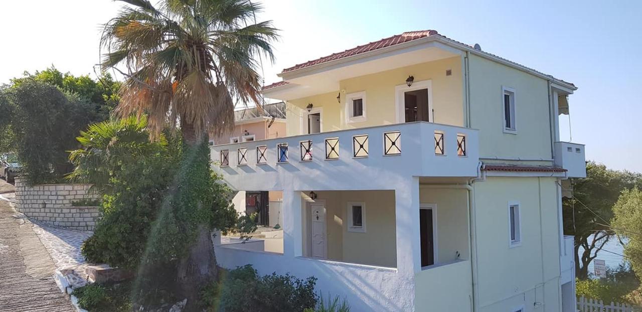 Diogenis Parga Studios Bagian luar foto