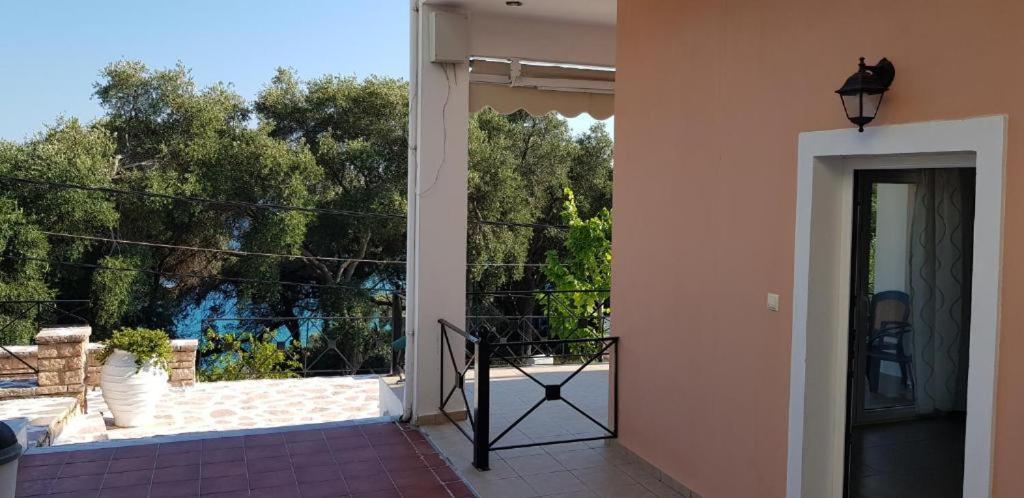 Diogenis Parga Studios Bagian luar foto